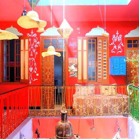 マラケシュ Rainbow Marrakechゲストハウス エクステリア 写真